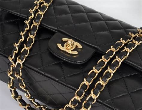 prezzo borsa chanel matelassè|Chanel borse italia.